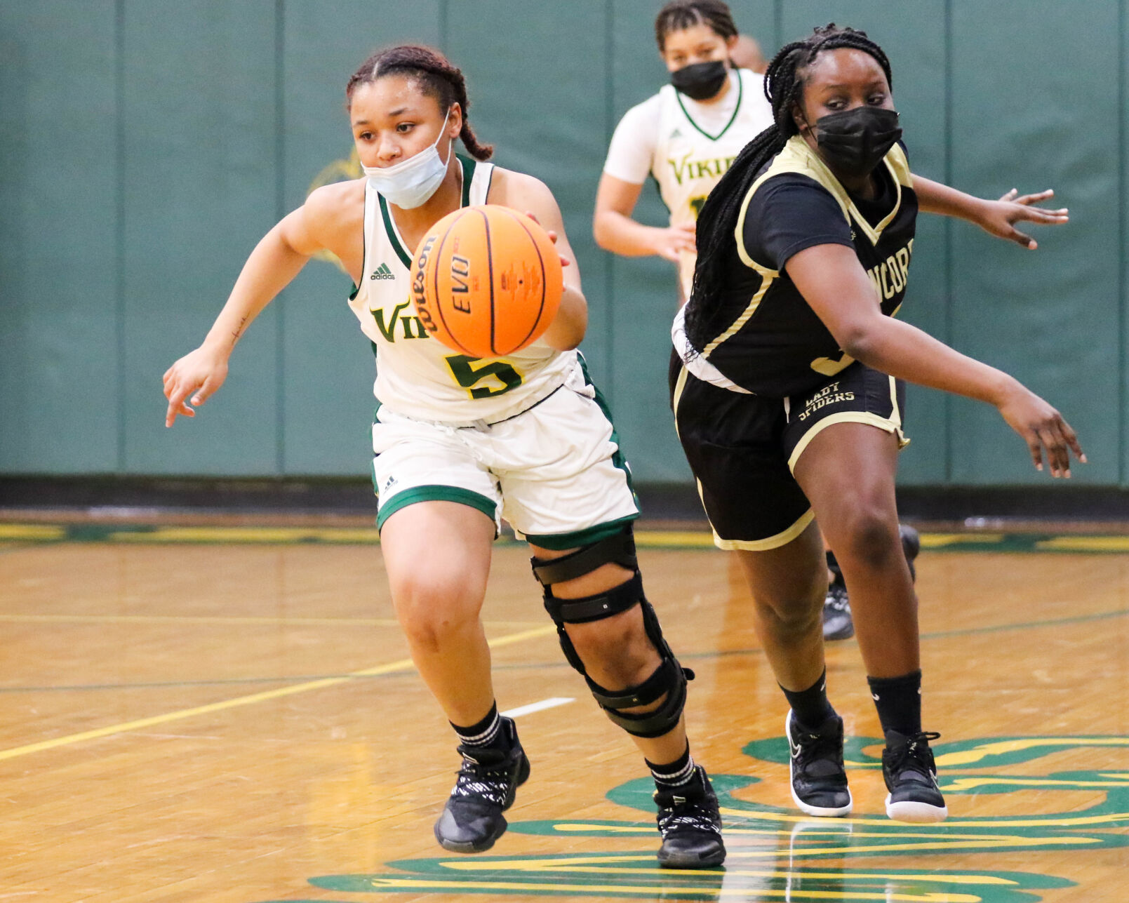 Girls Basketball-13 - Copy.jpg